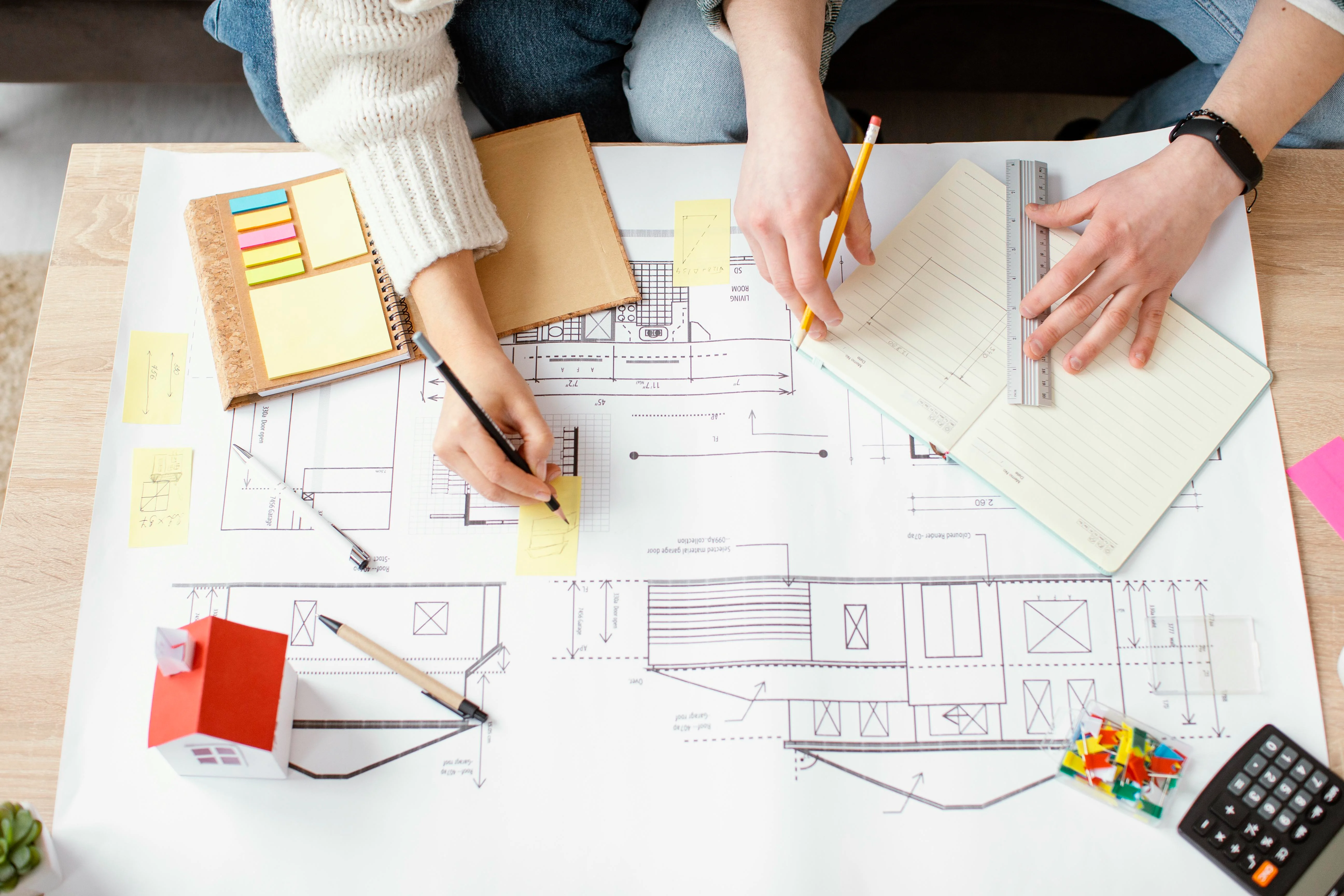 Captain Build Group about us construction team image